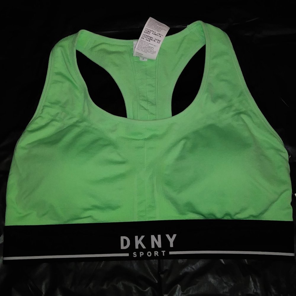 DKNY SPORT Active Top  Color Spearmint Size L
